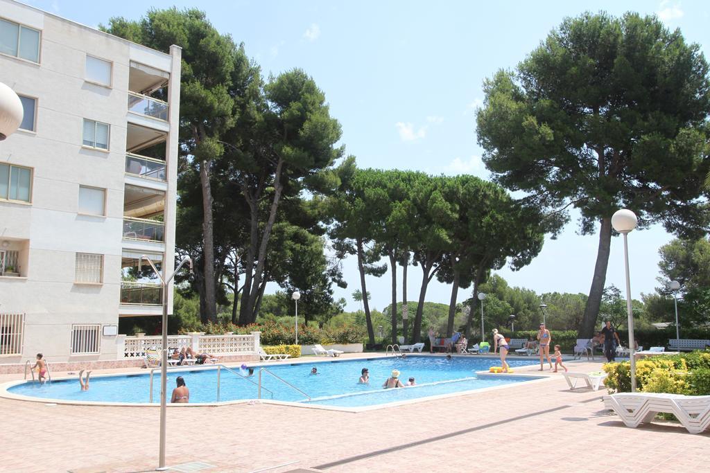 סאלו For A Stay Cala Dorada מראה חיצוני תמונה